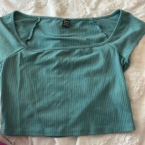 shein cropped square neck adorable tee size small